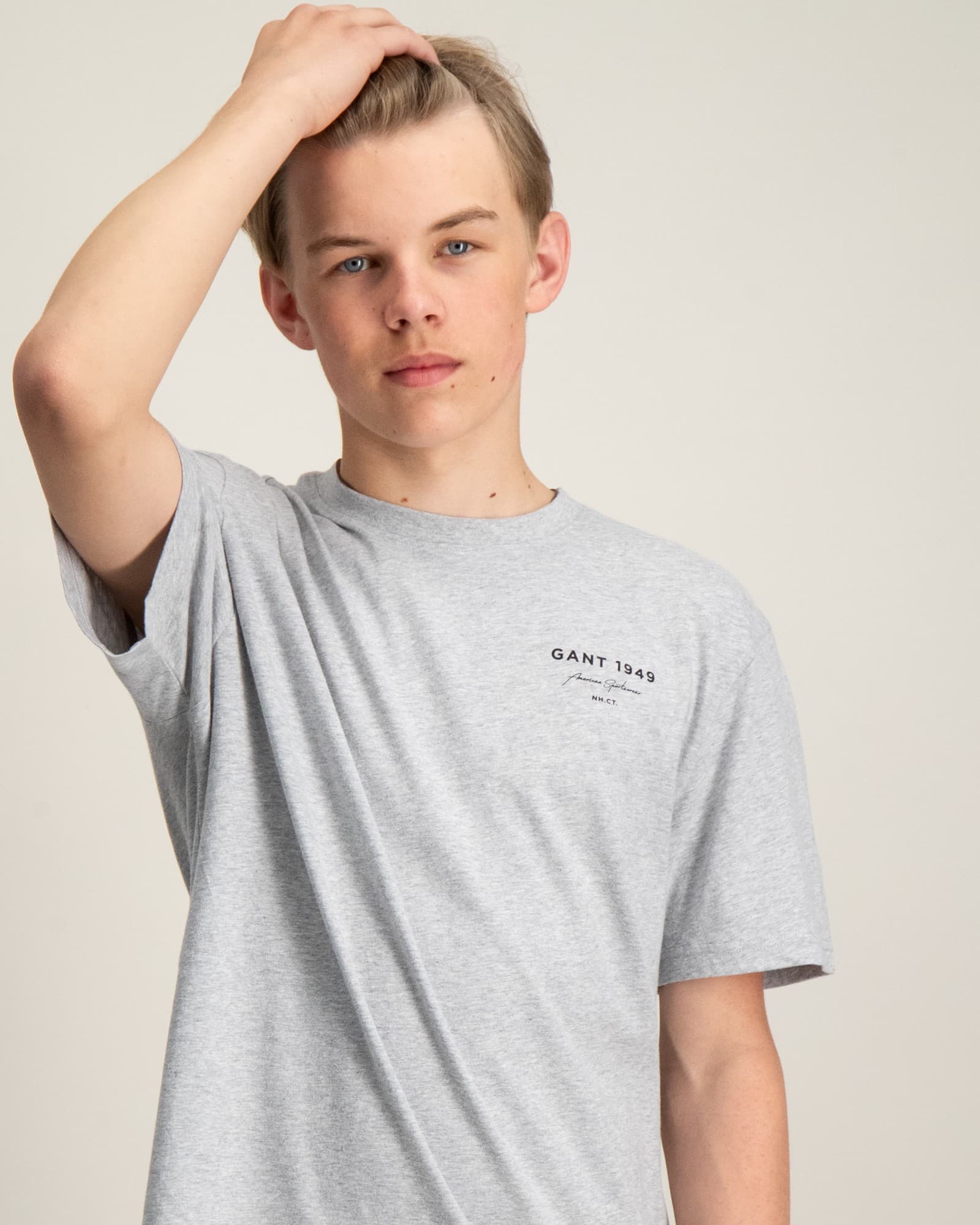 GRAPHIC SCRIPT RELAXED T-SHIRT