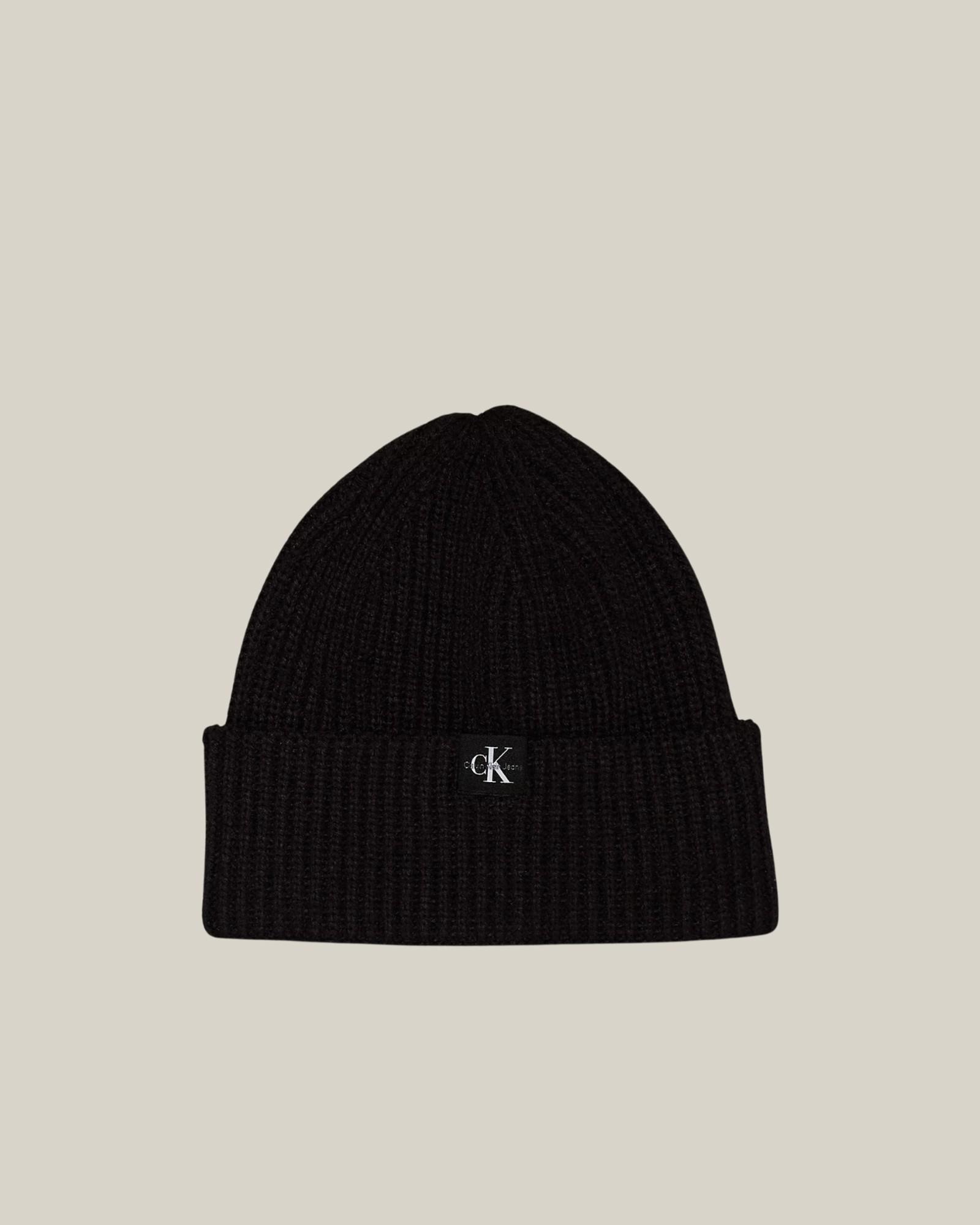 MONOGRAM RIB BEANIE