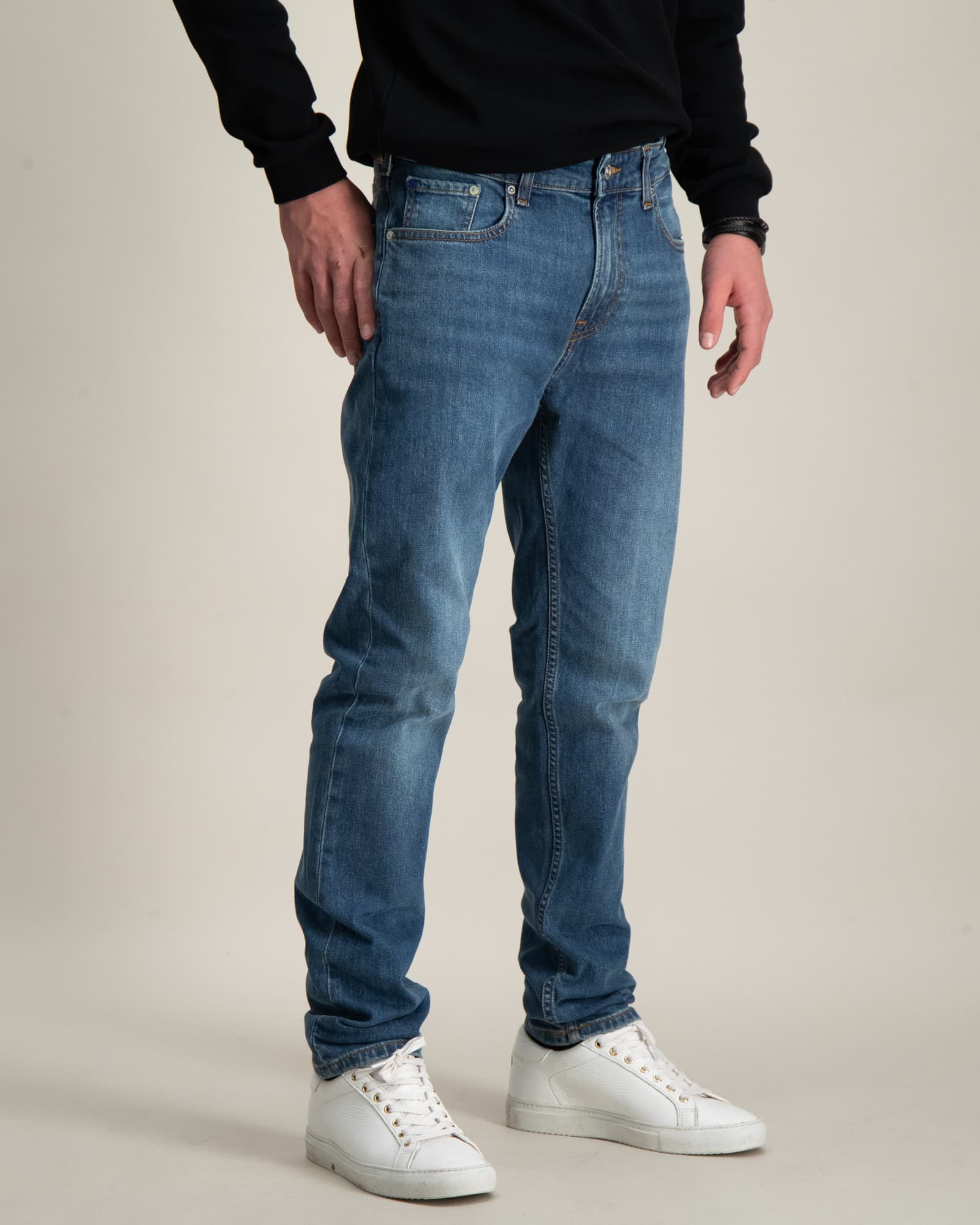 DEAN LOOSE TAPERED JEANS